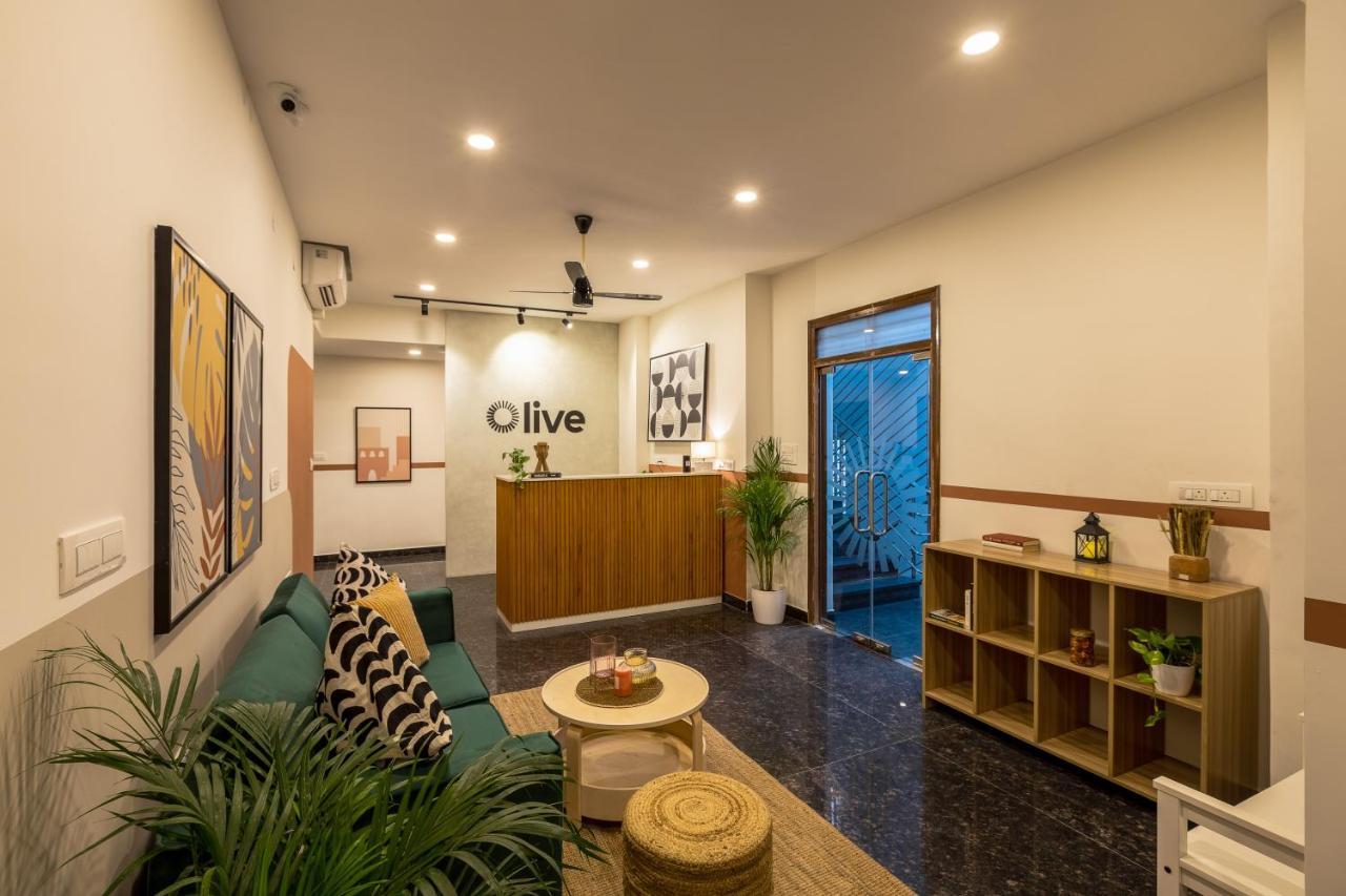 Olive Zip Domlur By Embassy Group Hotel Bangalore Exterior photo